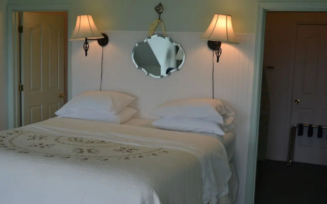 Pioneer Inn Guesthouse