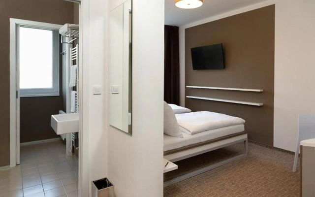 SKY Hotel Prague