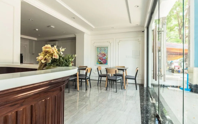 Ngan Ha Apartment 2