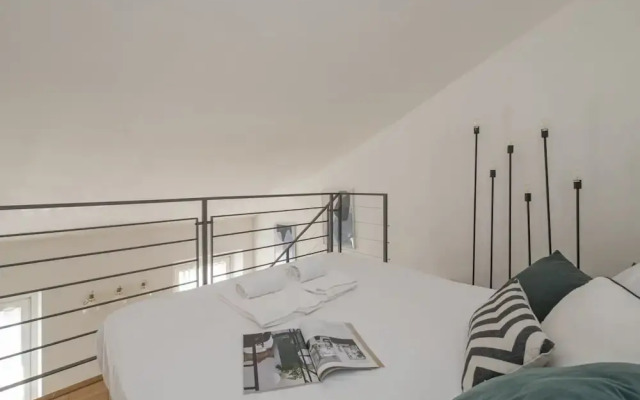 Fiori - Bright Stylish Loft in the Heart of Brera