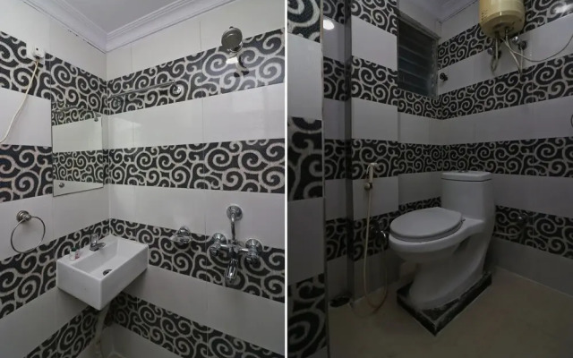 OYO 16209 Hotel Ambar Palace