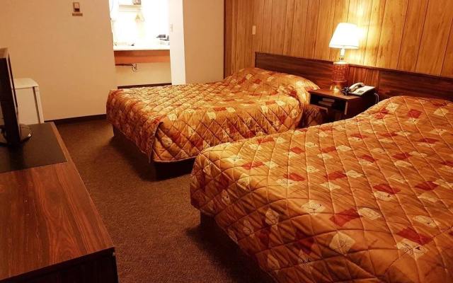 Elk Point Motel & RV Park