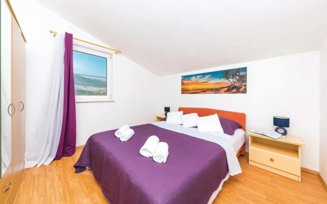 Amazing Apartment in Plano With Wifi and 2 Bedrooms