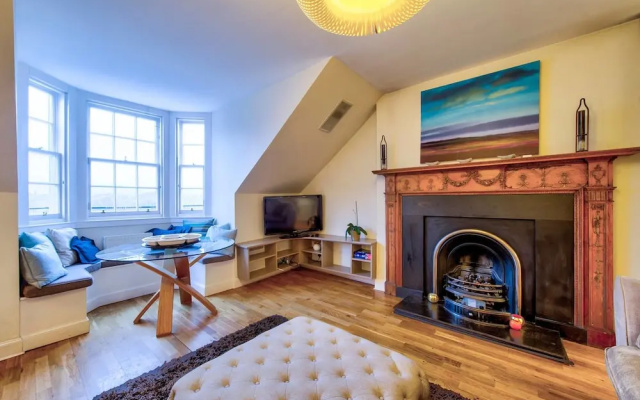 Charlotte Square City Centre Penthouse