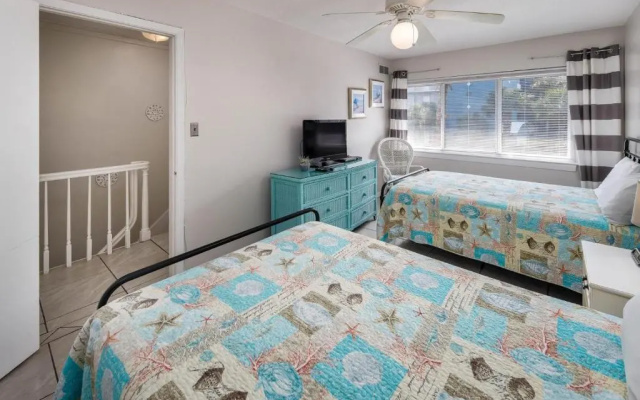 Seaspray Condos 210A