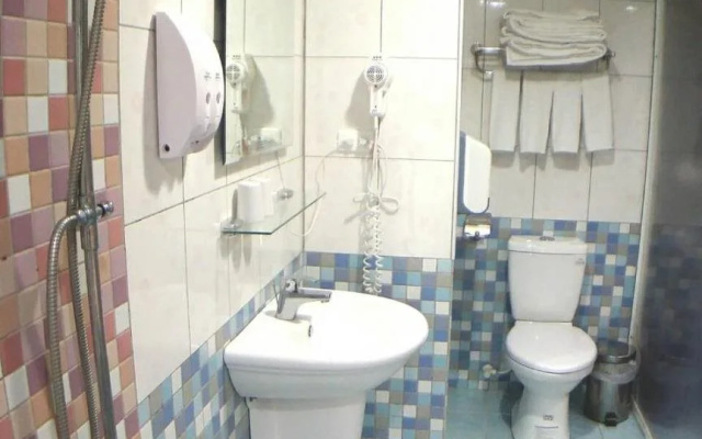 Chang Ti Metropolis Commercial Hotel