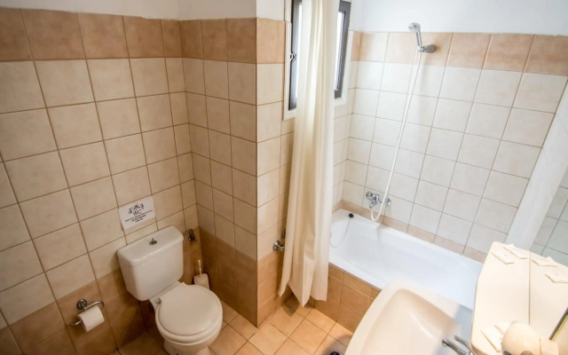 Annaliza Apartments