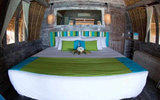 Hai Tide Beach Resort