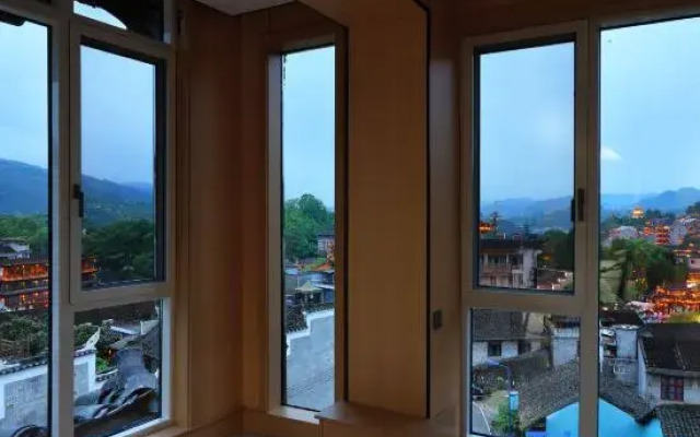 Yuanxi Building Furong Town