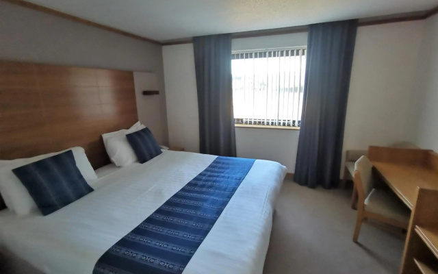Passage House Hotel