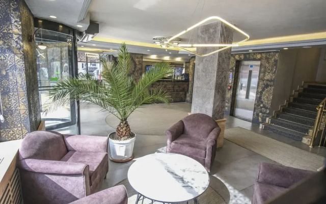 Rhisos Gold Otel