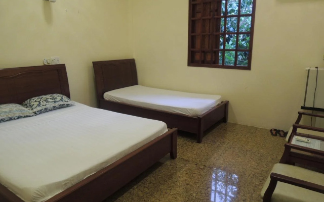 Ba Duc Ancient House