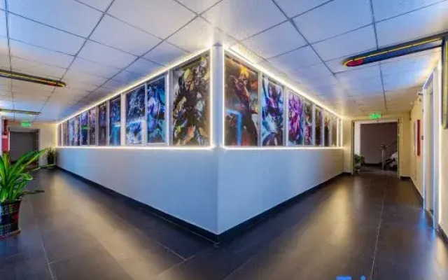 Longnan Wina e-sports Hotel