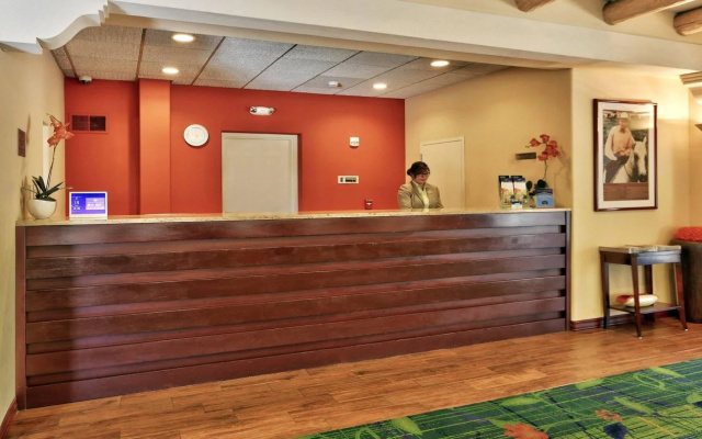 The Querque Hotel