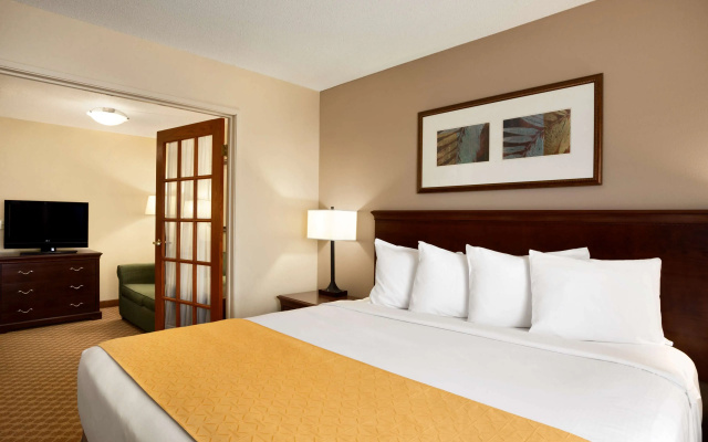 Country Inn & Suites by Radisson, Maumee - Toledo