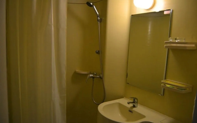 Family Inn