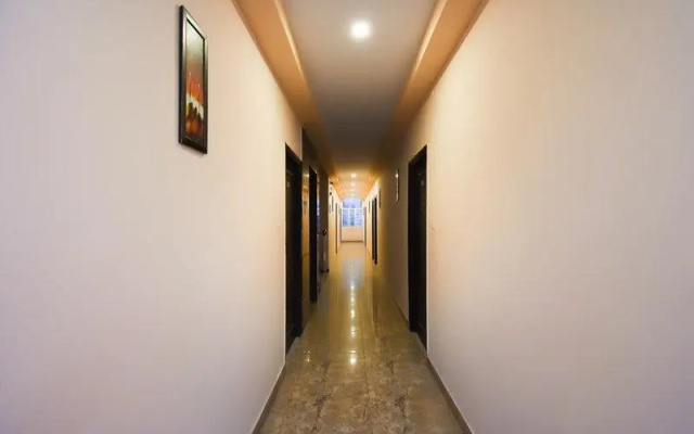 OYO 67731 Hotel Ganga Inn