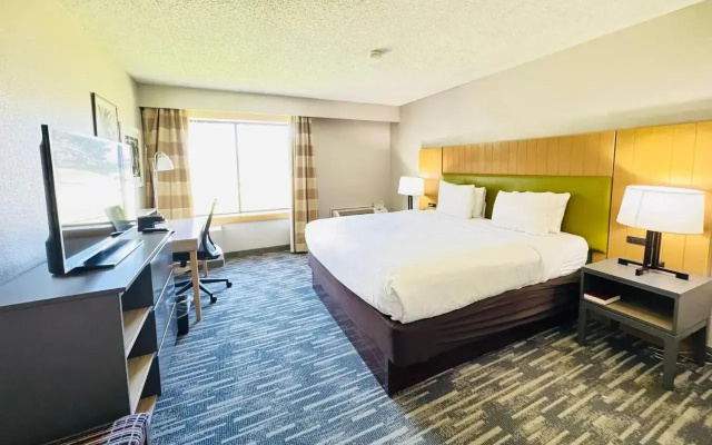 Hampton Inn Lincoln Airport I8