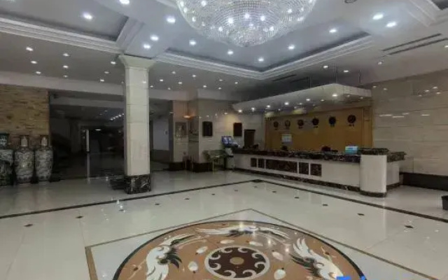 Qiqihar China Yizhong Hotel