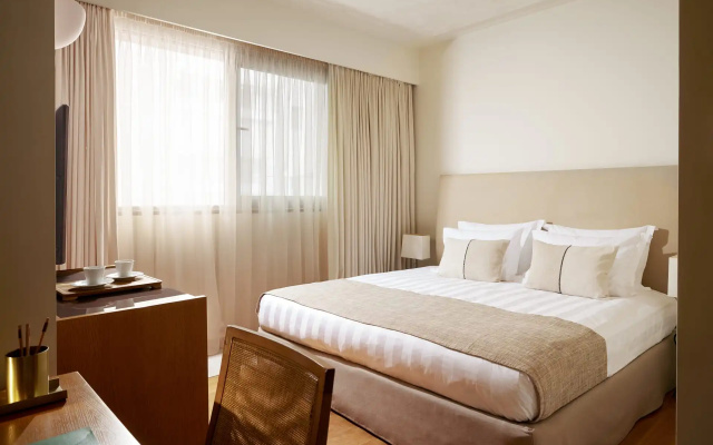 Daios Luxury Living