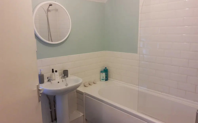The Hazel Oak Apartment