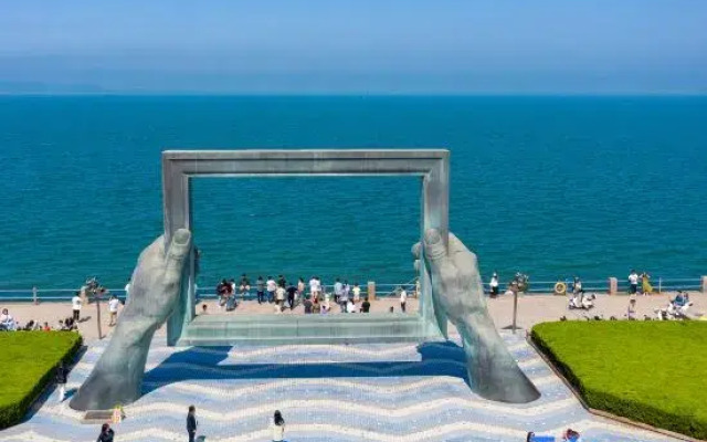Floral Hotel·weihai shanheyue hotel