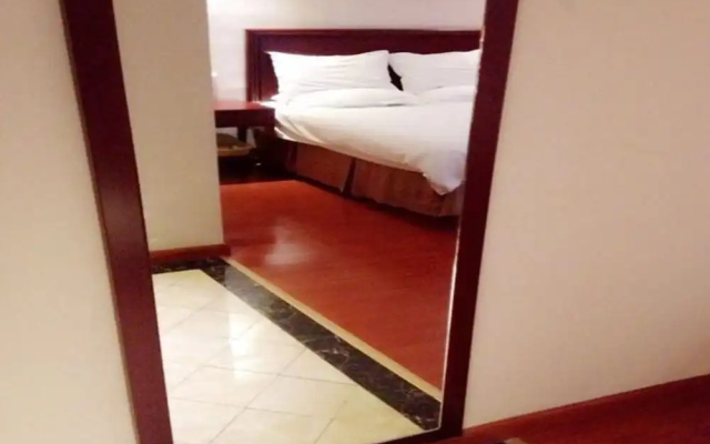 GreenTree Inn Liaocheng Chiping East Huixin Road Business Hotel