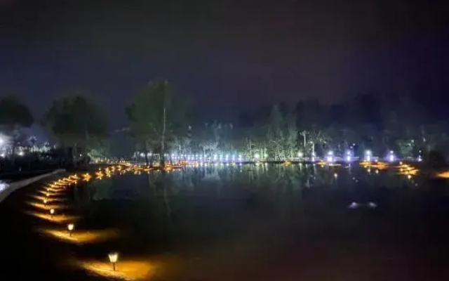 Youyu Nanshan Meijun ecological hotel