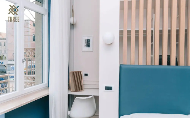Four - Acanfora Suites
