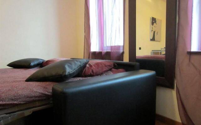 Отель Temporary House - Milan Cadorna комната для гостей