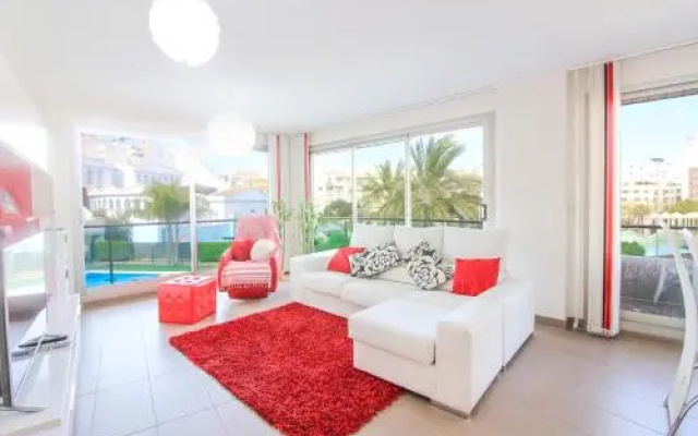 Apartamento Con Piscina - Bor228