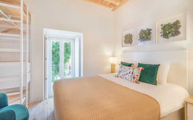 Casa da Graça Lisbon Hideout I