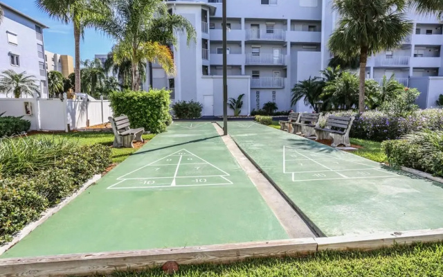 Royal Pelican 173 by Distinctive Beach Rentals