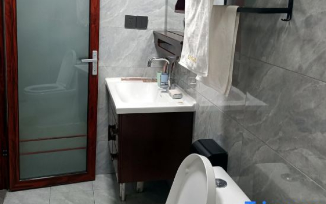Shengdelou Hotel