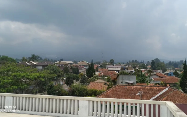 Villa Pribadi Beunying