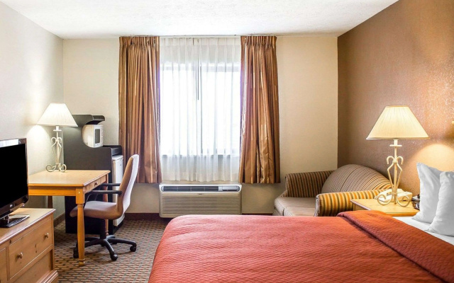 Quality Inn Elyria