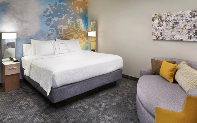Courtyard by Marriott Cincinnati-Covington