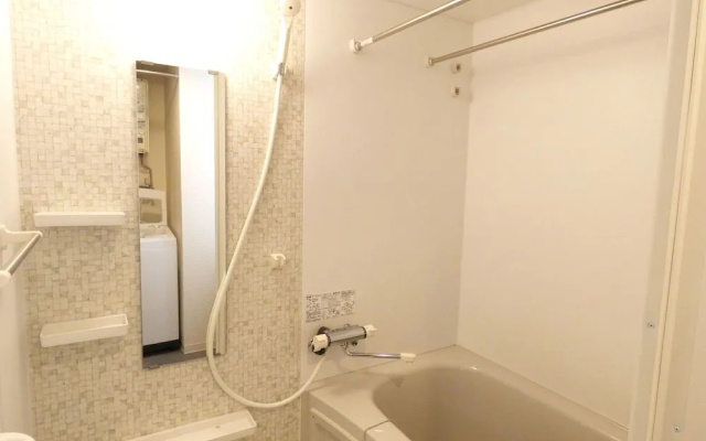Alpha Square Minami 6 Jo 301