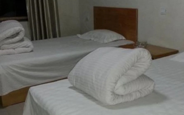 Suqian Mingguang Hotel