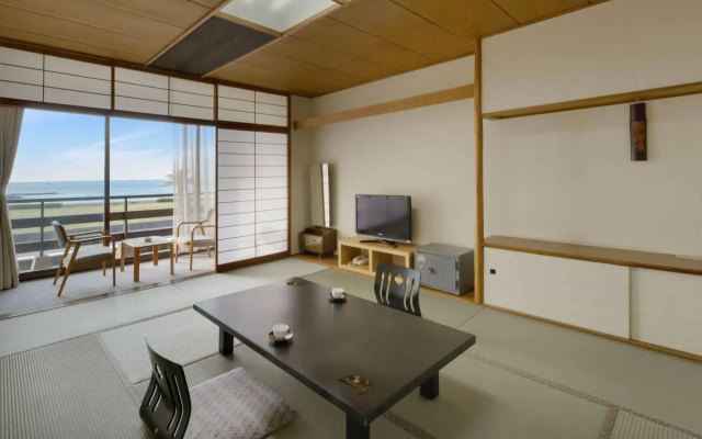 Tateyama Seaside Hotel