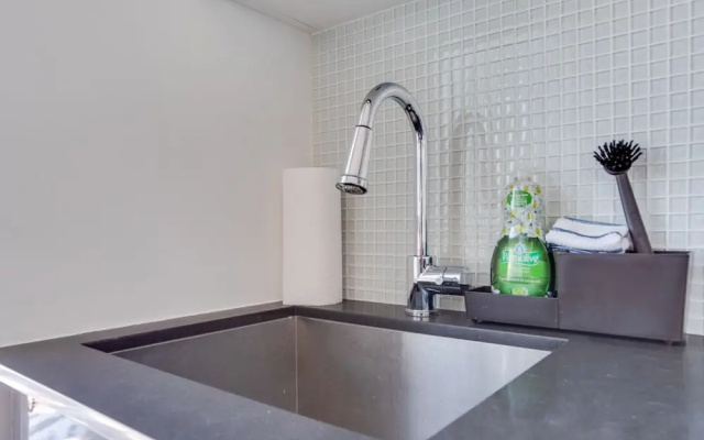 Sweeping Views Luxury 2BR Suite