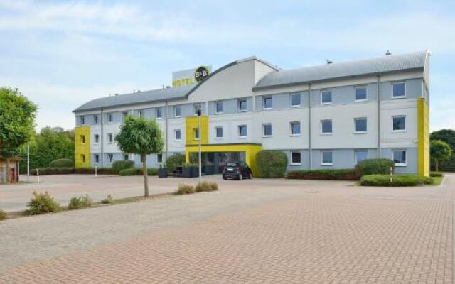 Отель B&B Hotel Braunschweig-Nord Германия, Брауншвейг - отзывы, цены и фото номеров - забронировать отель B&B Hotel Braunschweig-Nord онлайн вид на фасад