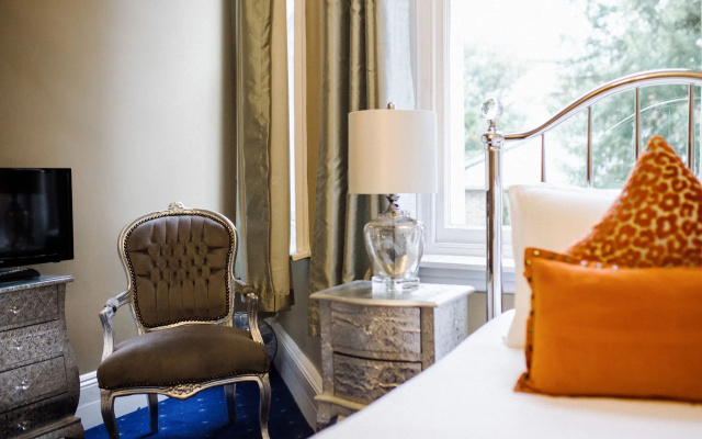 Washington house hotel