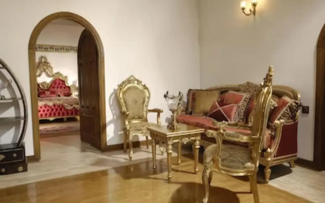Cesme Kanuni Kervansaray Historical Hotel