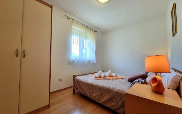Apartments Ulika