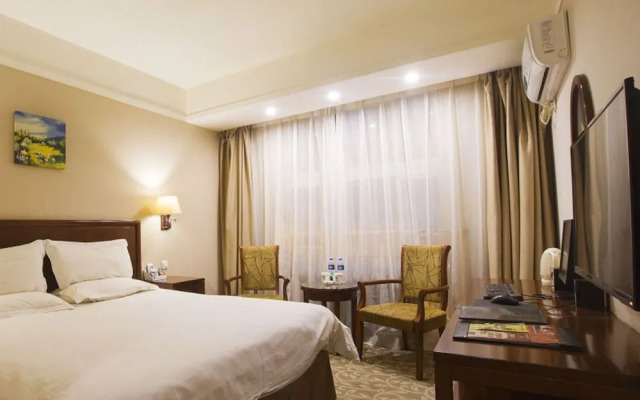 GreenTree Inn Puyang Oil-field Headquarters Hotel