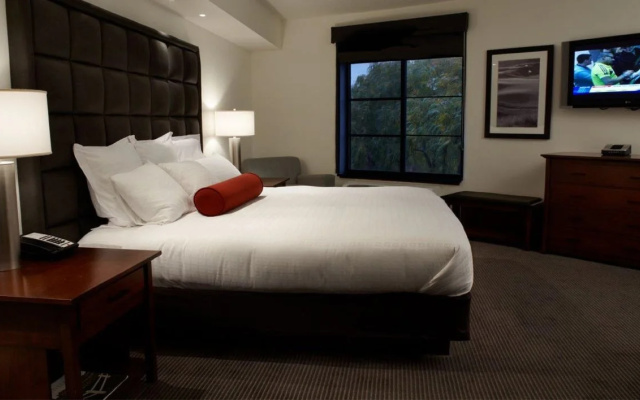 Inn On Woodlake