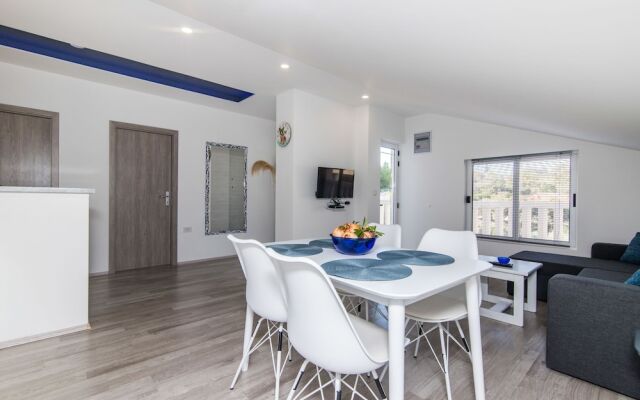 Apartment Loro