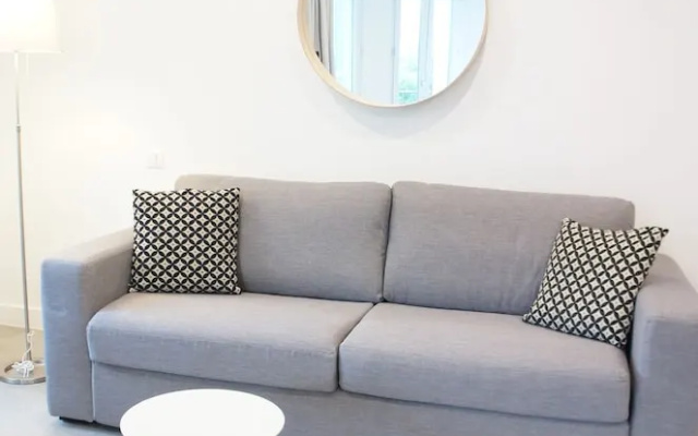 Republique 101 Apartment
