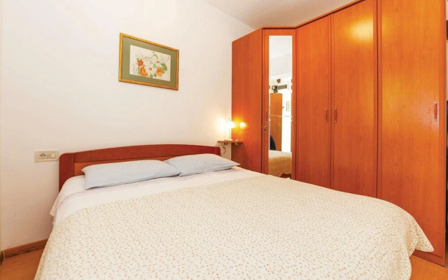 Beautiful Home in Jadranovo With Wifi and 3 Bedrooms